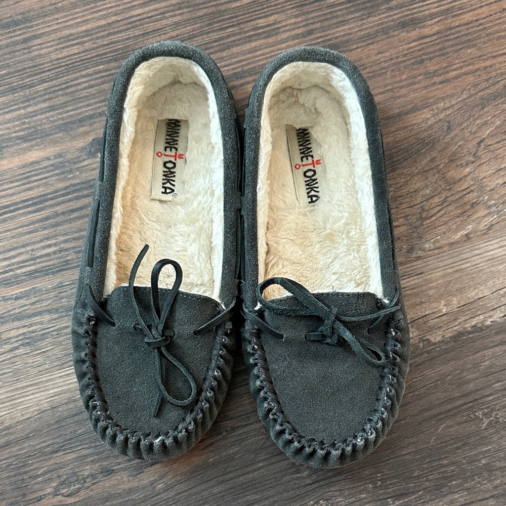 Minnetonka Gray Suede Moccasins